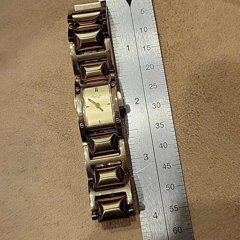 Kenneth Cole N.Y. Gold Watch
